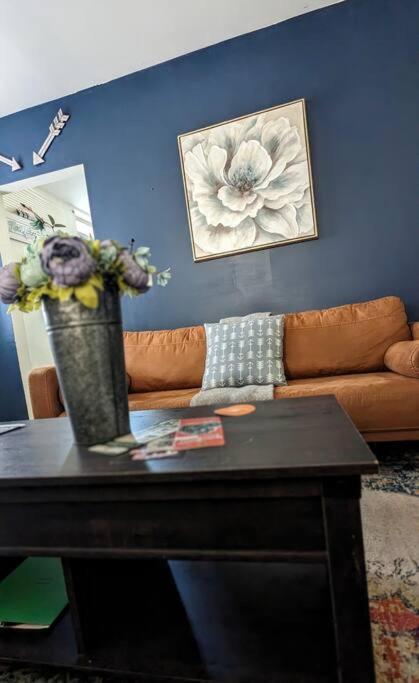 Escape On Hambright'S Alley! Walk 2 Everything! Cyclists Welcome! 1St Fl Unit A Cumberland Eksteriør billede