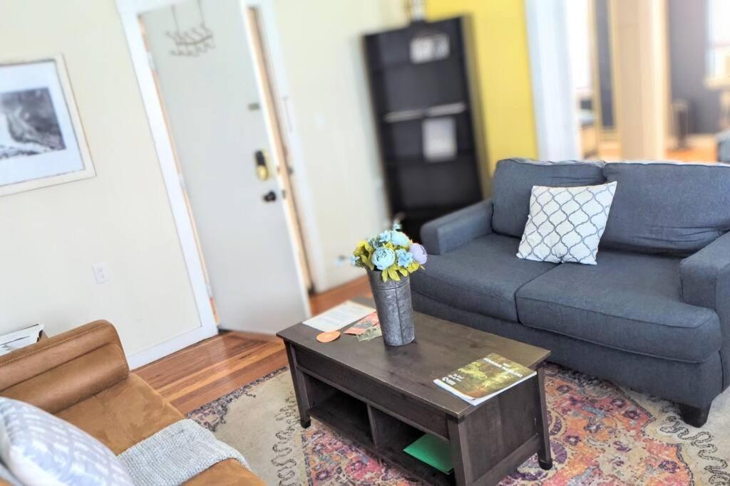 Escape On Hambright'S Alley! Walk 2 Everything! Cyclists Welcome! 1St Fl Unit A Cumberland Eksteriør billede